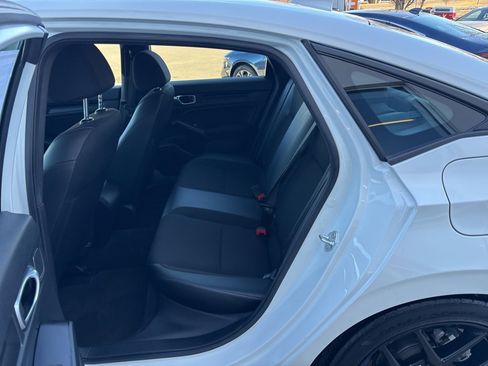 Used 2023 Honda Civic Sport image 23