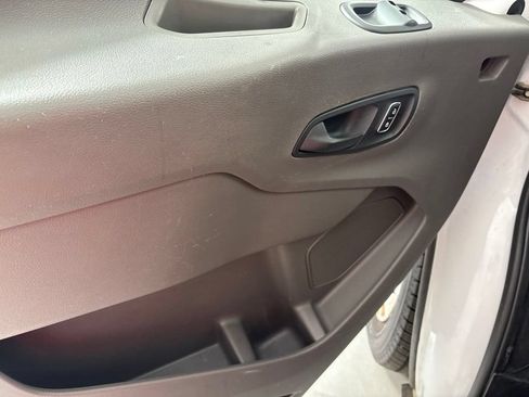 Used 2023 Ford Transit 350 XLT RWD image 25