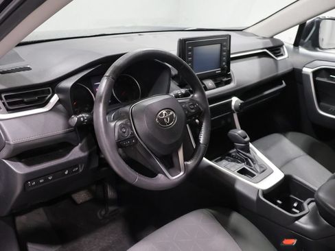Used 2022 Toyota RAV4 XLE w/ Convenience Package AWD/4WD image 16