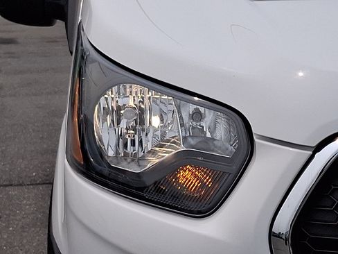Used 2025 Ford Transit 250 Low Roof w/ Exterior Upgrade Package RWD image 9