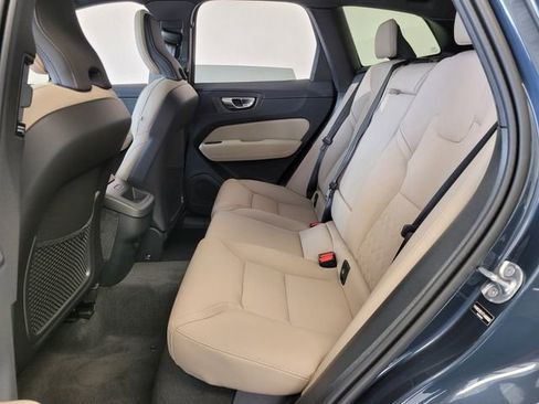 New 2026 Volvo XC60 B5 Plus w/ Protection Package Premier AWD/4WD image 10