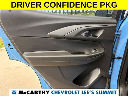 Used 2024 Chevrolet TrailBlazer LT w/ Convenience Package FWD image 36