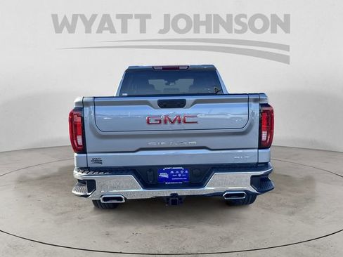 New 2026 GMC Sierra 1500 SLT w/ SLT Premium Package AWD/4WD image 4
