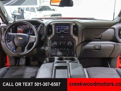 Used 2024 Chevrolet Silverado 2500 Custom w/ Custom Value Package AWD/4WD image 8