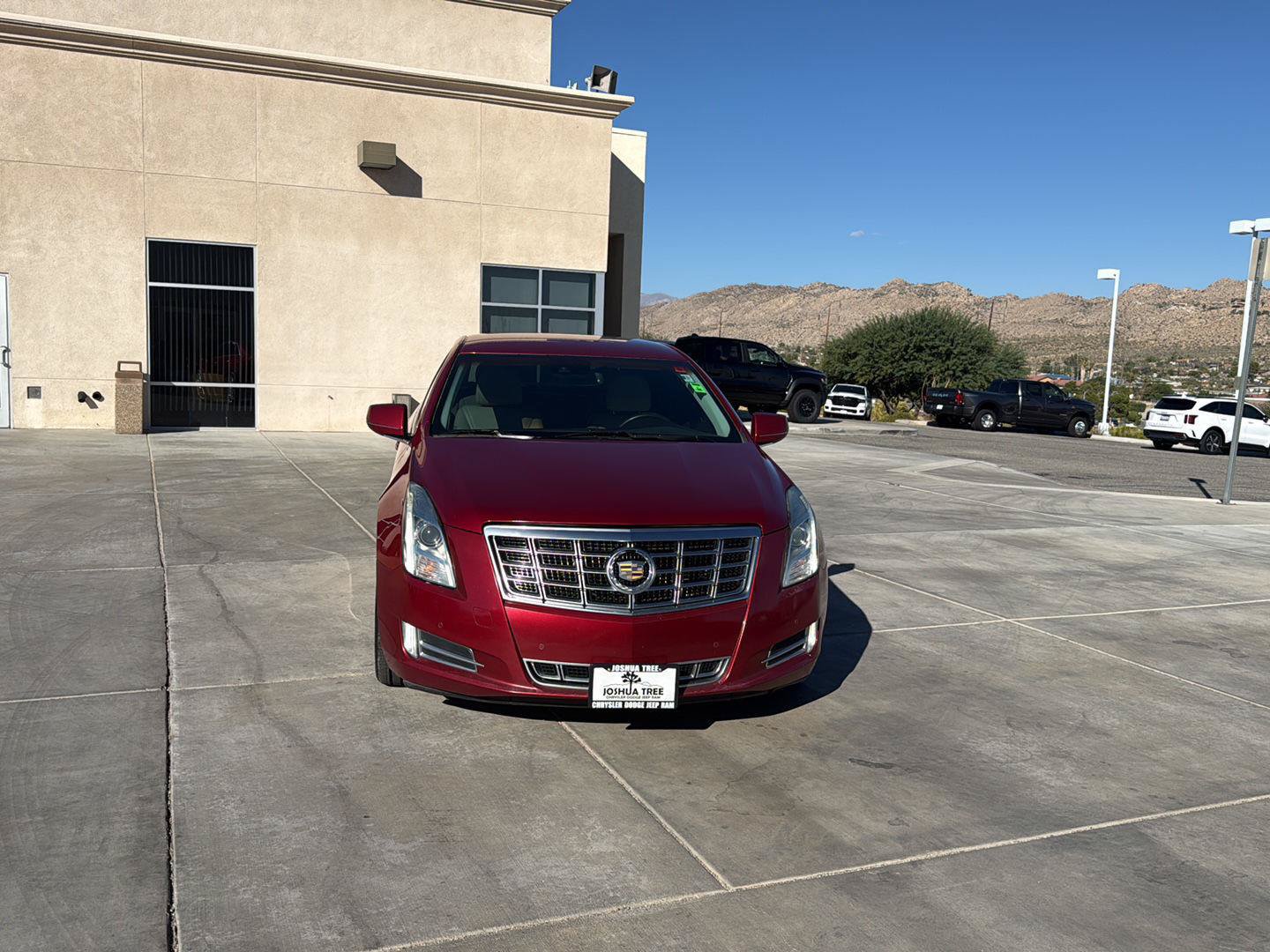 Used 2013 Cadillac XTS Luxury w/ Driver Awareness Package FWD image 3