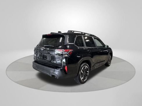 Used 2025 Subaru Forester Limited AWD/4WD image 7