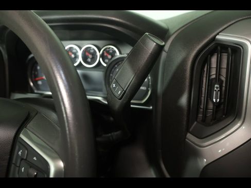 Used 2021 Chevrolet Silverado 1500 Custom Trail Boss w/ Safety Confidence Package image 27