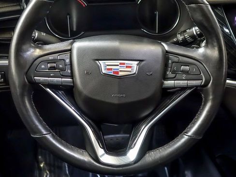 Certified 2023 Cadillac XT6 Premium Luxury AWD/4WD image 20