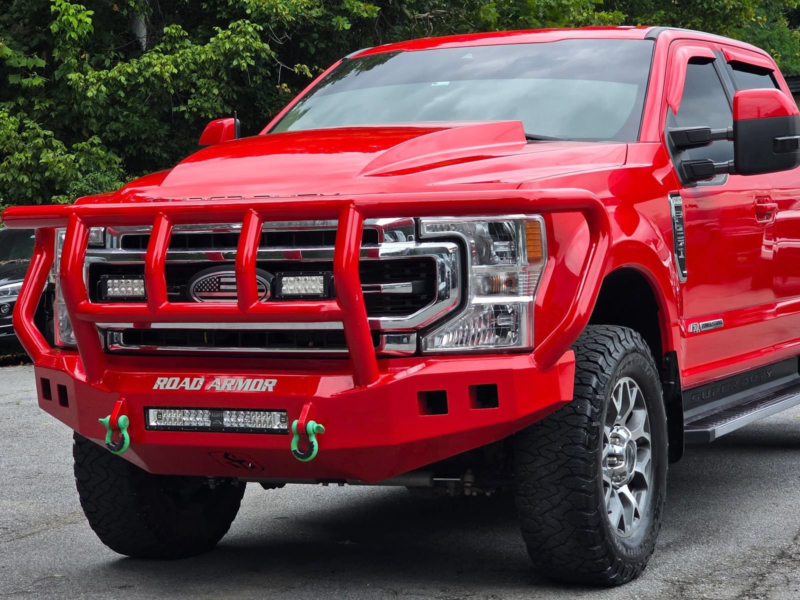 Used 2021 Ford F250 Lariat w/ Lariat Value Package AWD/4WD image 2