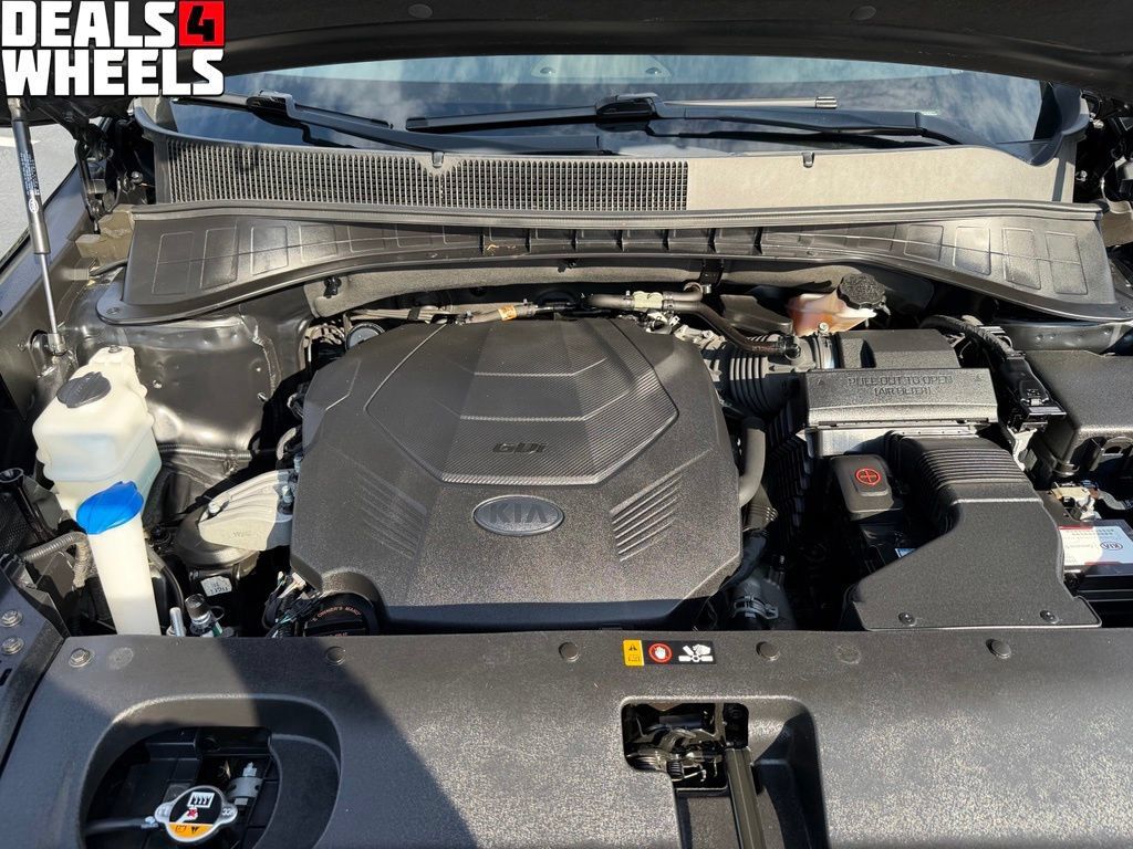 Used 2019 Kia Sorento SX FWD image 25