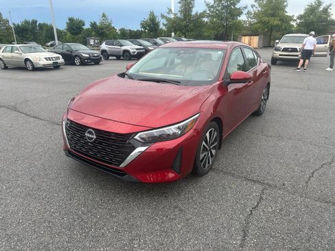 Used 2025 Nissan Sentra SV w/ SV Premium Package FWD image 1