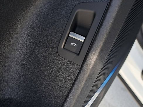 New 2026 Audi Q8 Premium Plus image 21