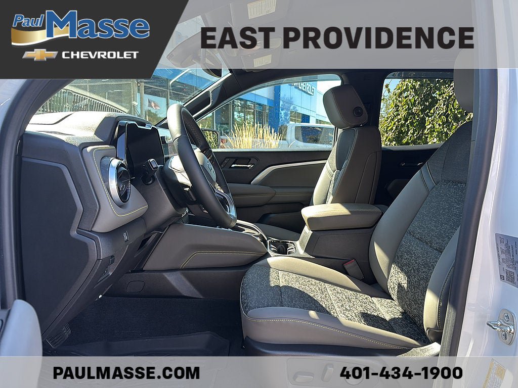 Used 2024 Chevrolet Colorado ZR2 w/ Safety Package AWD/4WD image 18
