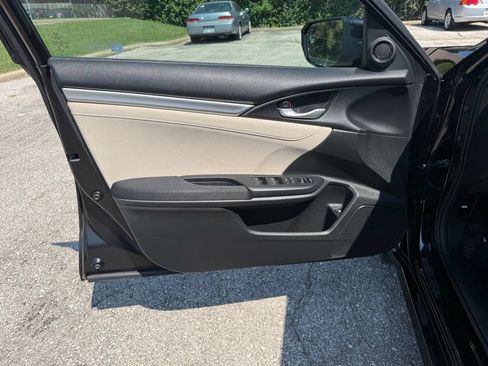 Used 2017 Honda Civic EX image 14