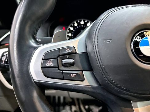 Used 2017 BMW 540i RWD image 20