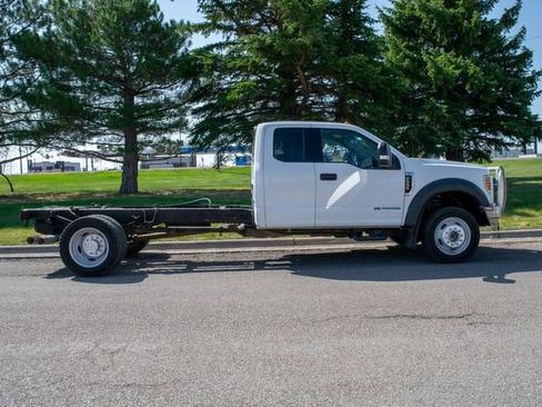 Used 2019 Ford F550 4x4 SuperCab Super Duty image 7