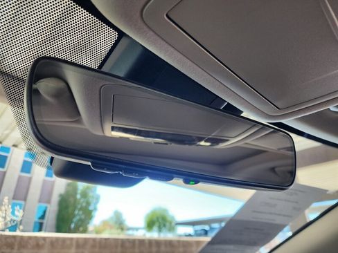 Used 2022 Lexus RX 350L w/ Premium Package image 62