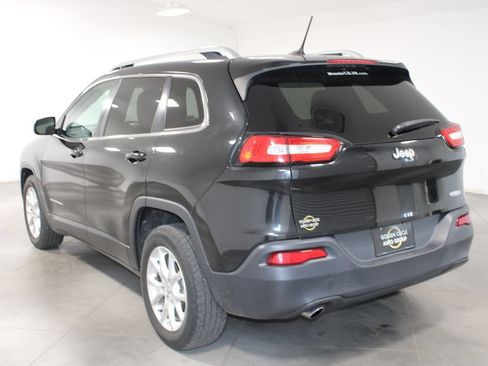 Used 2014 Jeep Cherokee Latitude FWD image 7