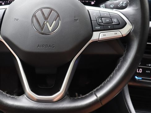 Used 2025 Volkswagen Jetta SE FWD image 55
