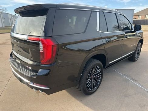 Used 2025 GMC Yukon Denali w/ Denali Reserve Package AWD/4WD image 5
