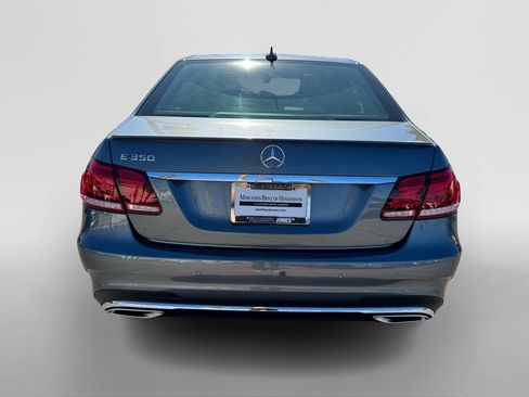 Used 2016 Mercedes-Benz E 350 Sedan image 4