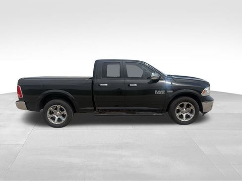 Used 2017 RAM 1500 Laramie AWD/4WD image 8