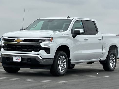 New 2025 Chevrolet Silverado 1500 LT image 8