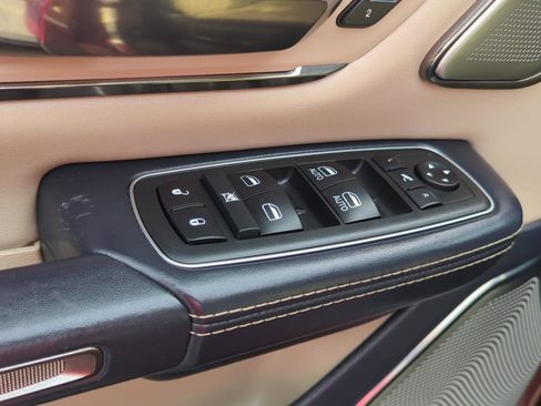 Used 2020 RAM 1500 Limited AWD/4WD image 16