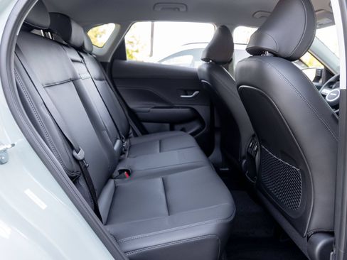 New 2026 Hyundai Kona SEL Premium FWD image 27