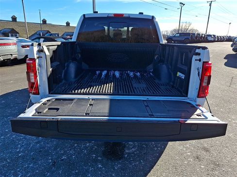 Certified 2021 Ford F150 XLT w/ Equipment Group 302A High image 30