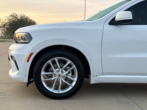 Used 2022 Dodge Durango GT RWD image 5