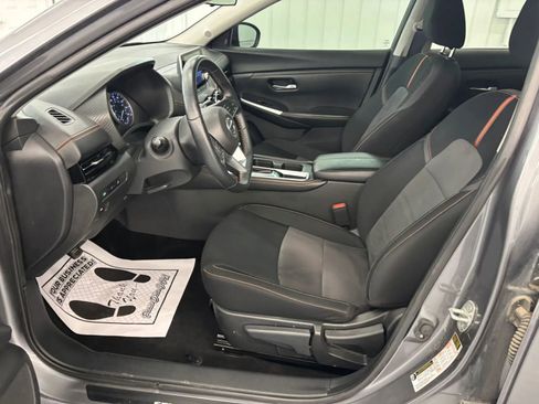 Used 2022 Nissan Sentra SR FWD image 39