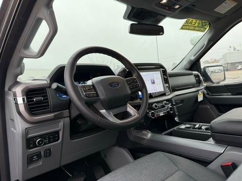 New 2025 Ford F150 XLT w/ Equipment Group 303A High image 32