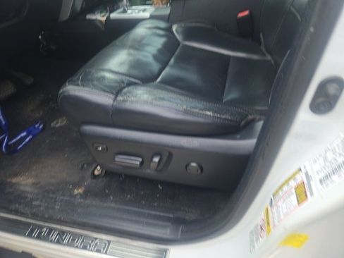 Used 2014 Toyota Tundra Platinum image 7