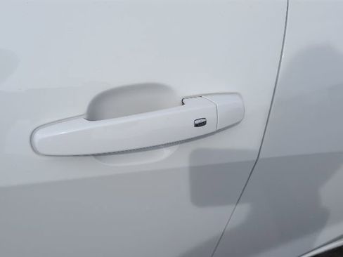 Used 2024 Chevrolet Malibu LT w/ Sport Edition FWD image 16