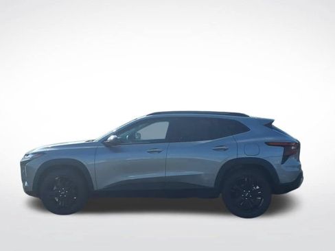 New 2026 Chevrolet Trax ACTIV w/ Sunroof Package FWD image 7