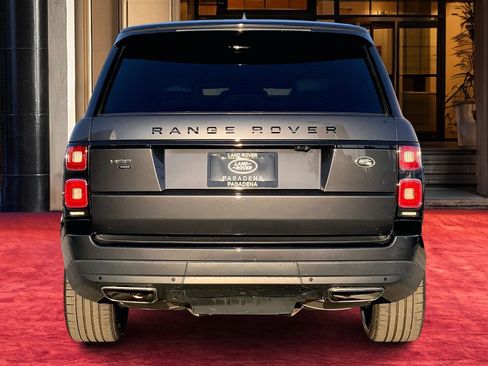 Used 2022 Land Rover Range Rover Westminster Edition image 4