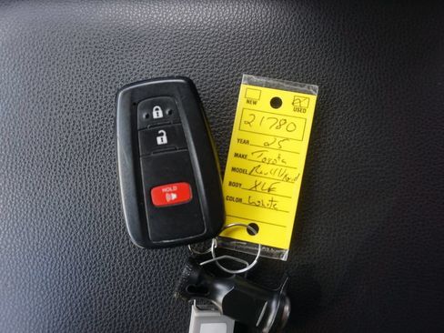 Certified 2025 Toyota RAV4 XLE AWD/4WD image 32