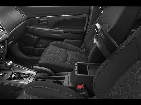 Used 2024 Mitsubishi Outlander Sport AWD image 19