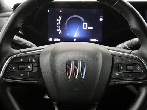 Used 2025 Buick Envista Sport Touring FWD image 16