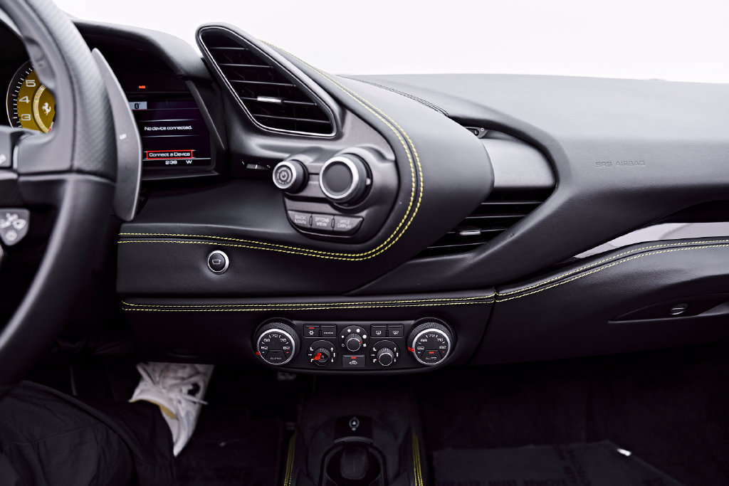 Used 2019 Ferrari 488 Spider RWD image 79