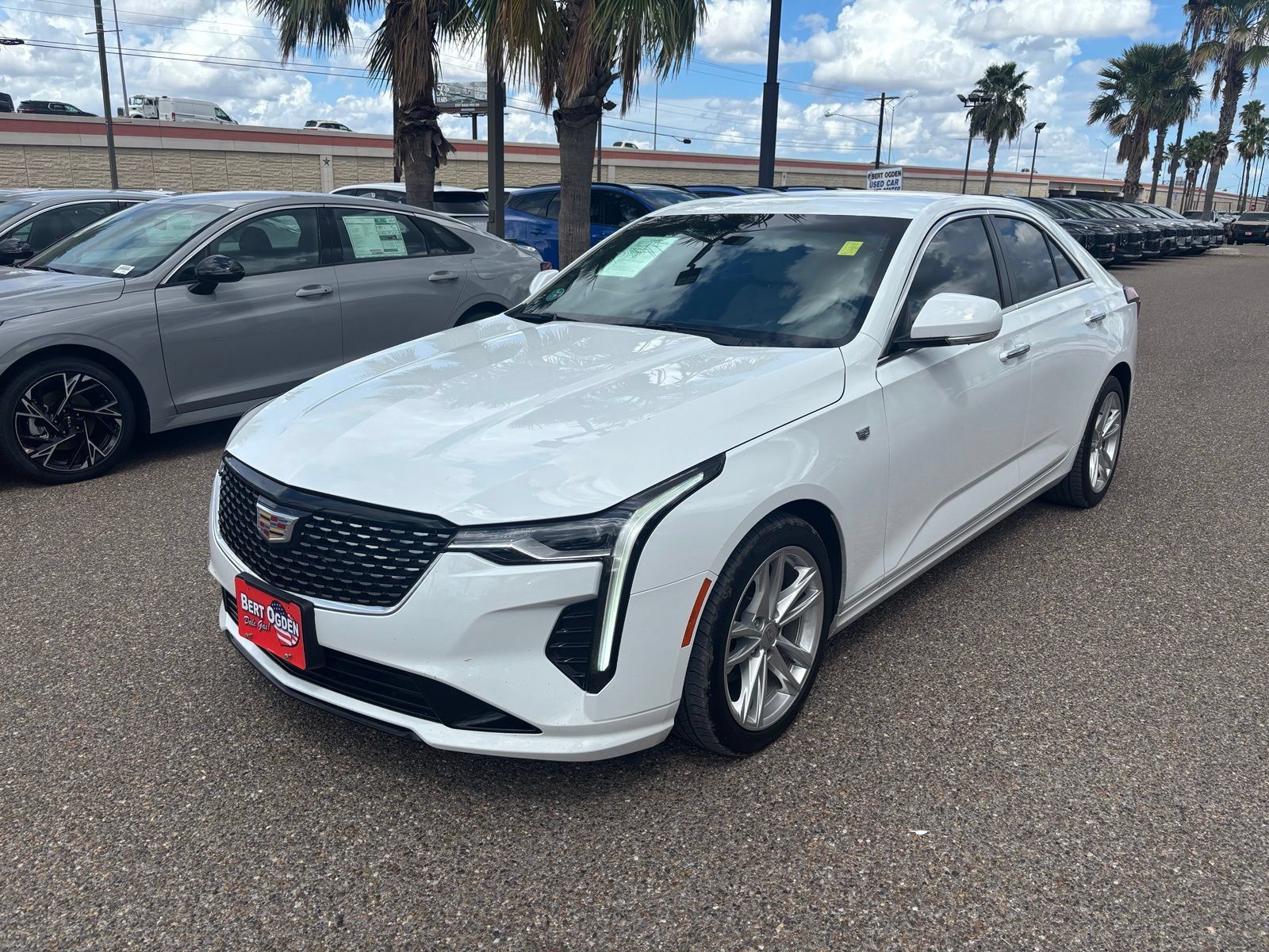 Used 2024 Cadillac CT4 Luxury RWD image 3