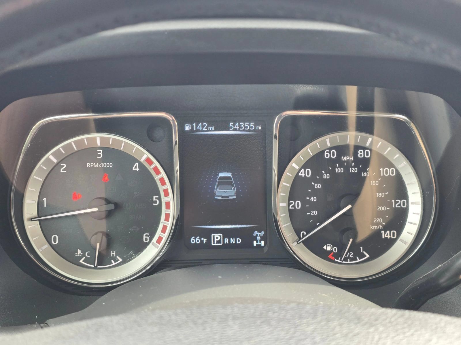 Used 2016 Nissan Titan SL AWD/4WD image 24