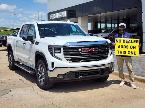 New 2026 GMC Sierra 1500 SLT w/ SLT Premium Plus Package AWD/4WD image 1