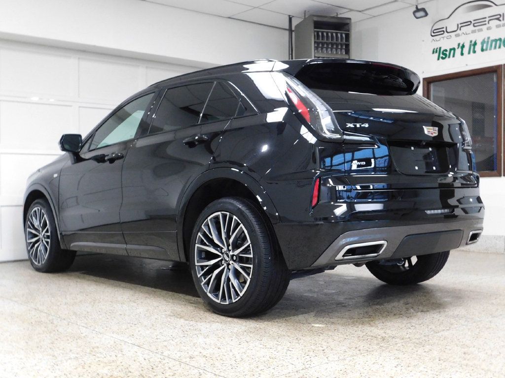 Used 2025 Cadillac XT4 Sport w/ LPO, Floor Liner Package AWD/4WD image 6
