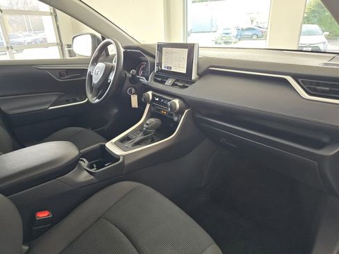 Used 2025 Toyota RAV4 LE image 46