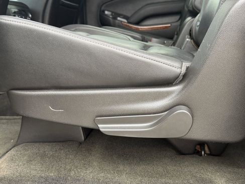 Used 2016 Chevrolet Suburban LTZ AWD/4WD image 41