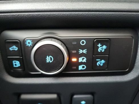 Used 2023 Ford F150 Lariat w/ Equipment Group 502A High image 33