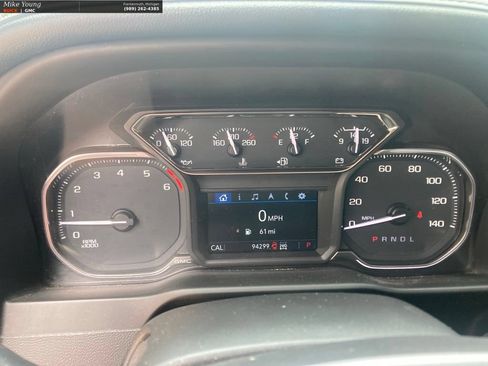 Used 2022 GMC Sierra 2500 SLE w/ SLE Value Package; AWD/4WD image 25