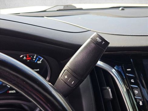 Used 2018 Cadillac Escalade ESV Platinum image 17